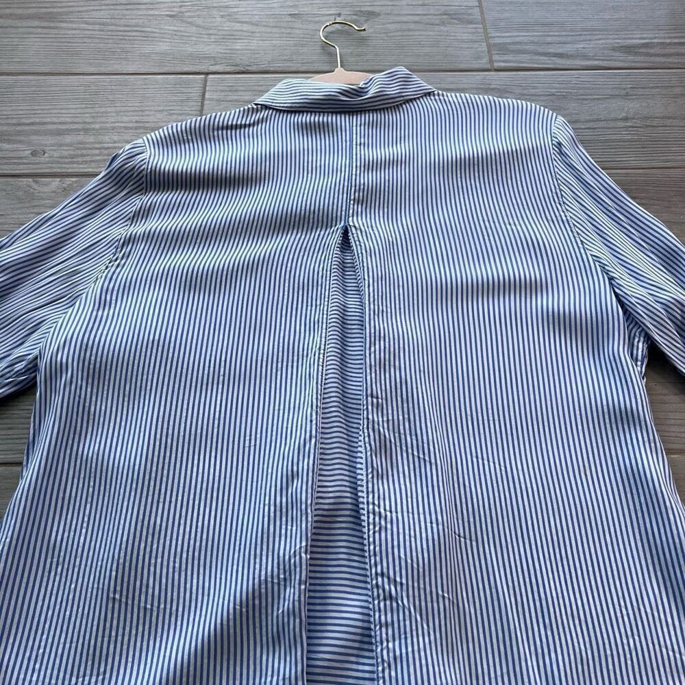 Chicos Womens Blue White High Low Striped Button Front Long Sleeve Blouse Size 2 - Picture 10 of 10